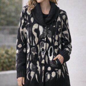 Dolcezza, size Small, Wool long sleeve, long fitted cardigan. Button up, pockets